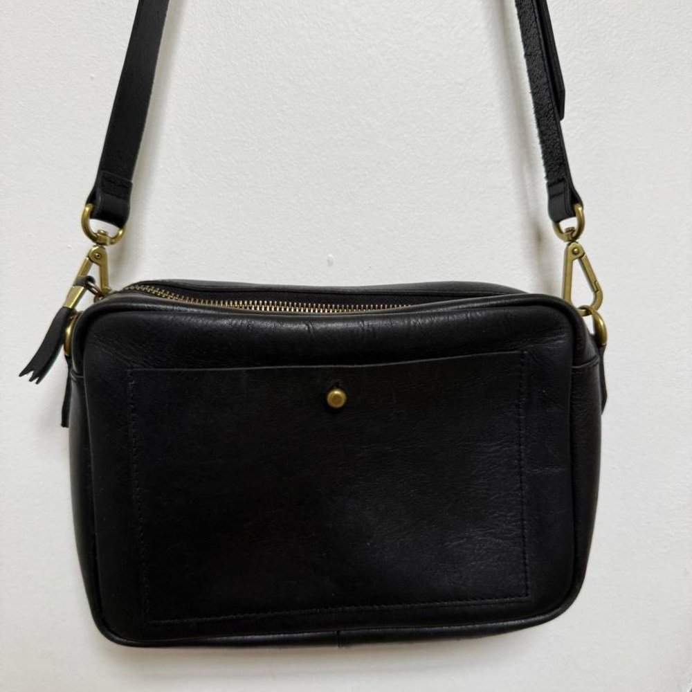 Madewell Black Leather Crossbody Bag with Gold Accents